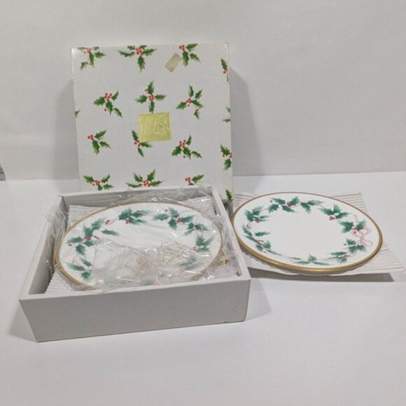 Mikasa Ribbon Holly Salad Plates Set Of 4 With Box Fine China Christmas Design - Picture 2 of 16